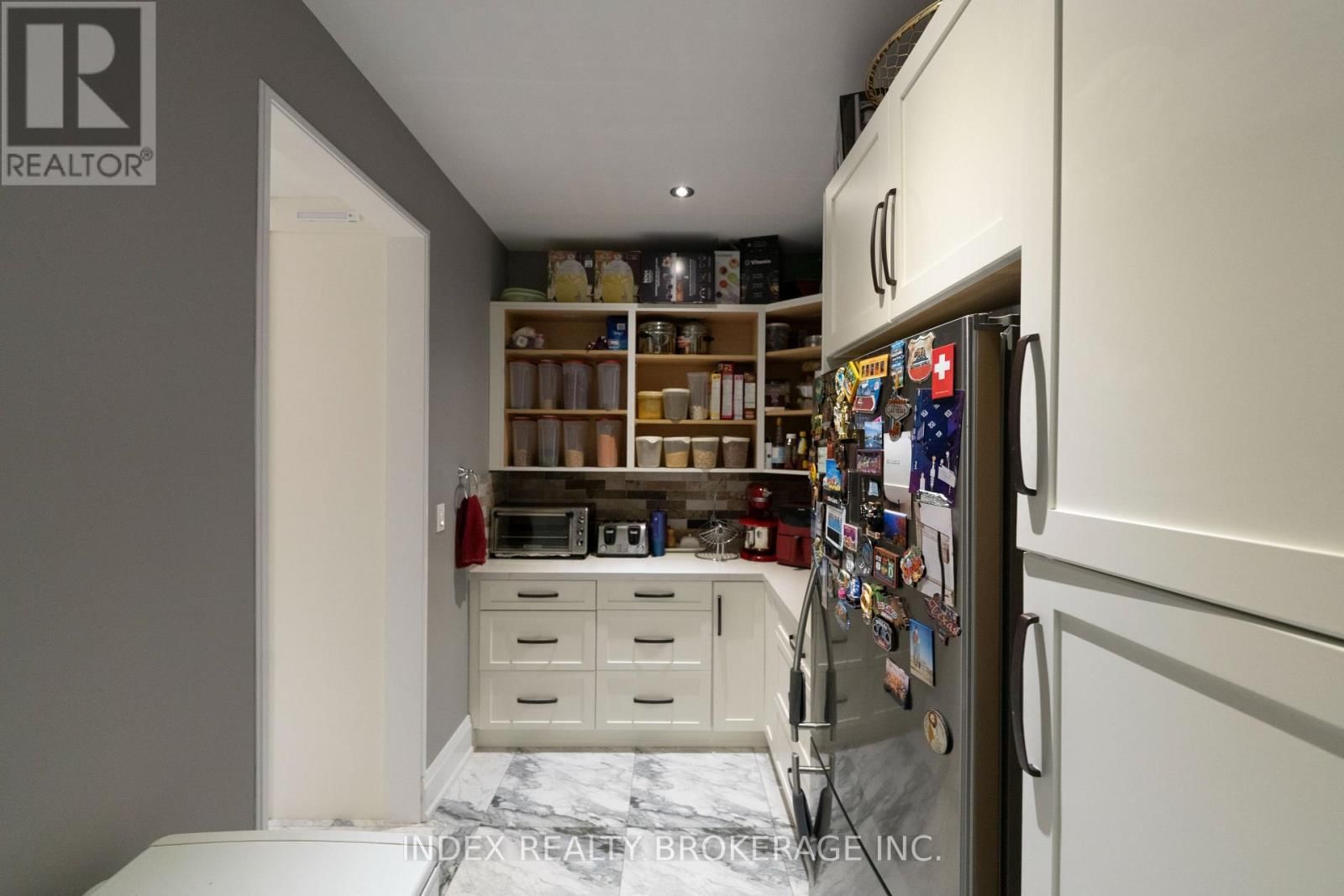 20 GLASSFORD COURT Image 39