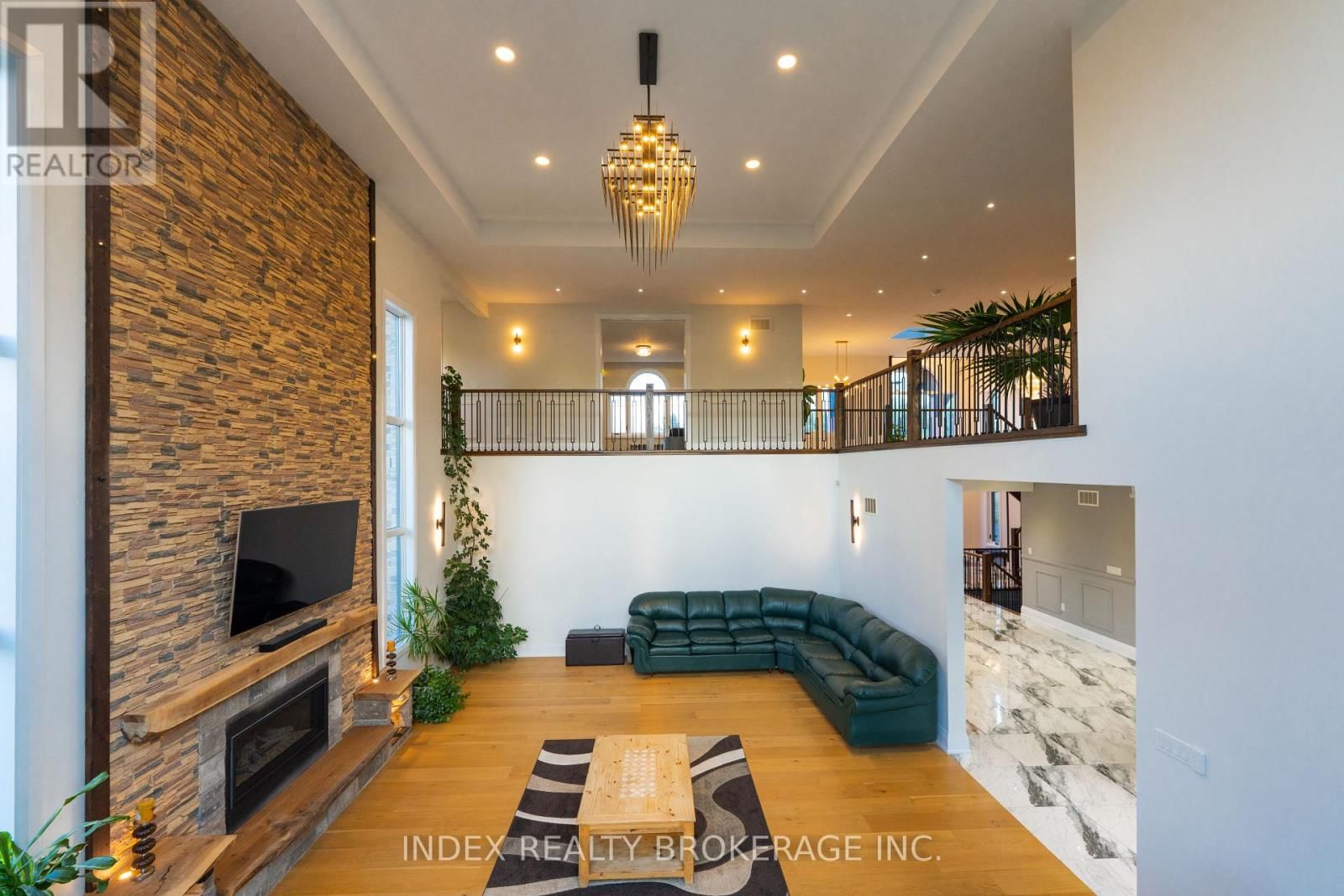 20 GLASSFORD COURT Image 4