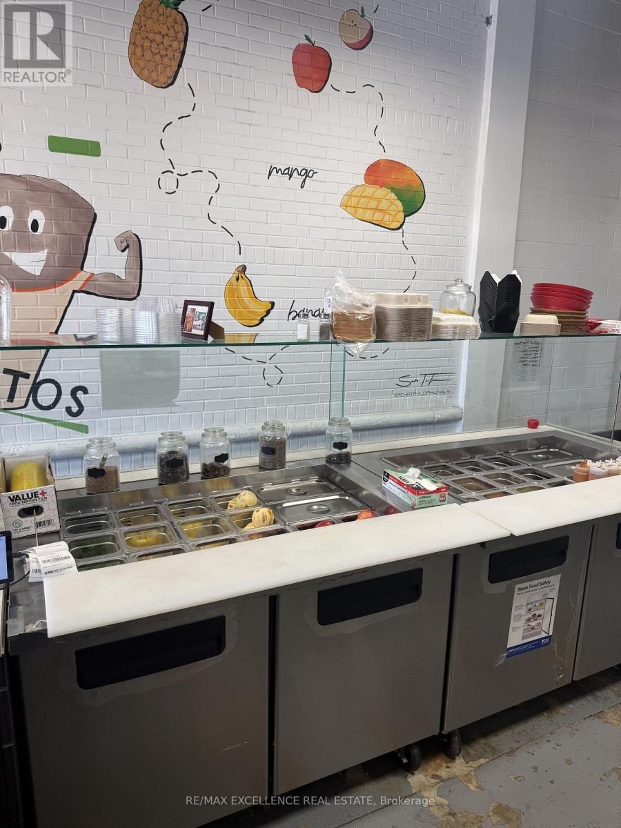 10 - 65 BRAYDON BOULEVARD Image 5