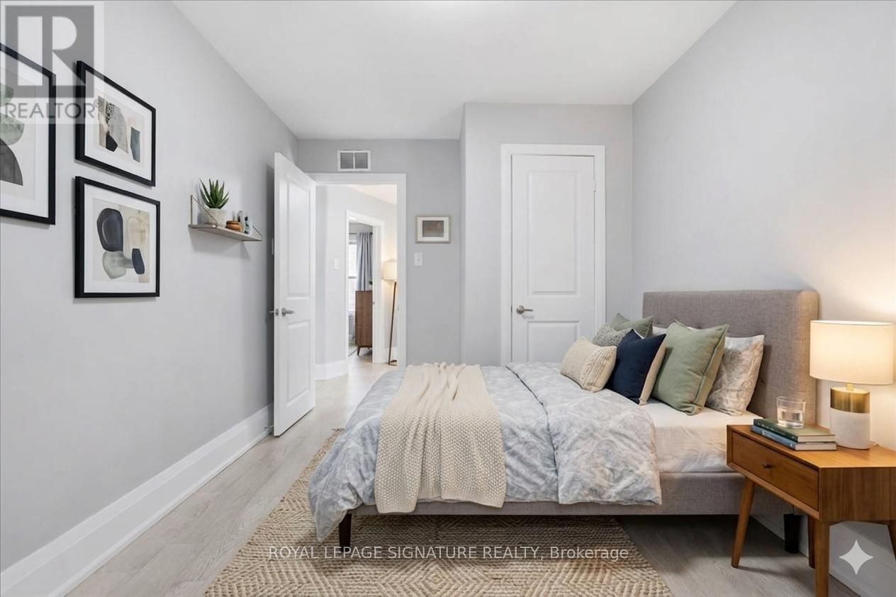 90A BICKNELL AVENUE Image 14