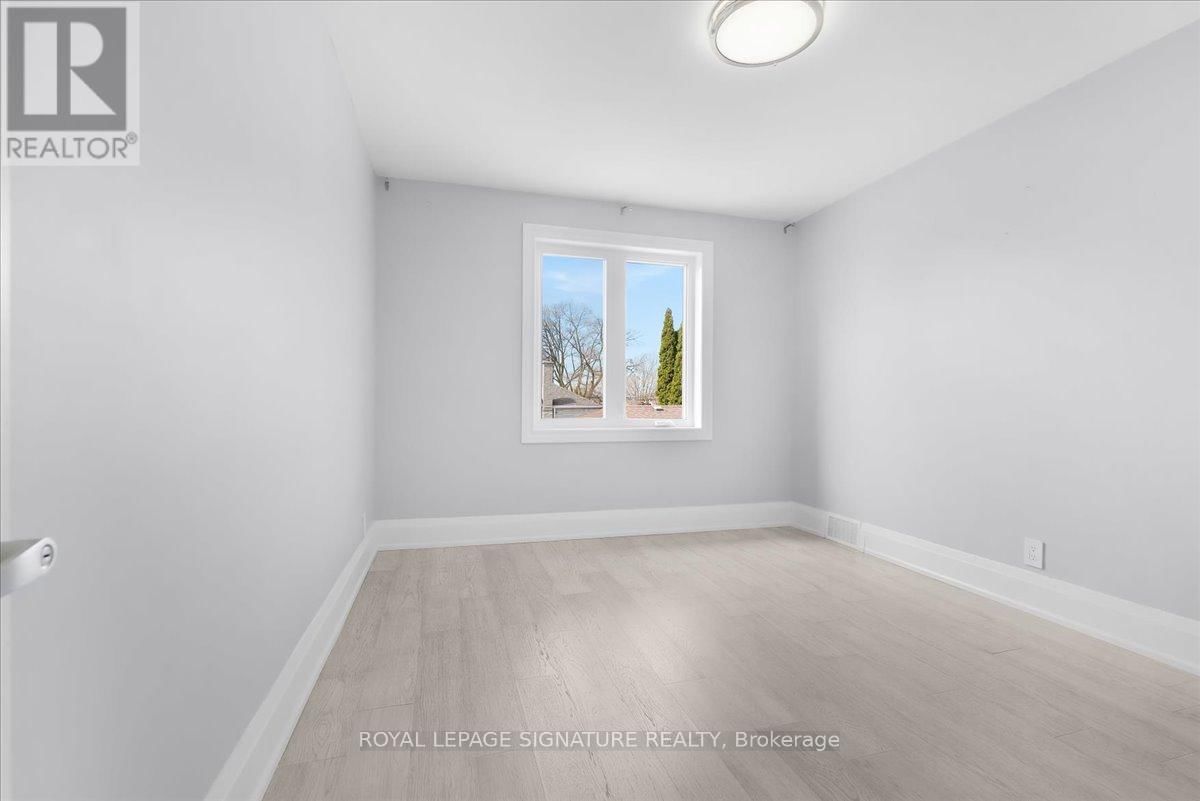 90A BICKNELL AVENUE Image 15