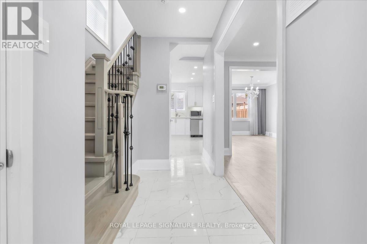 90A BICKNELL AVENUE Image 3