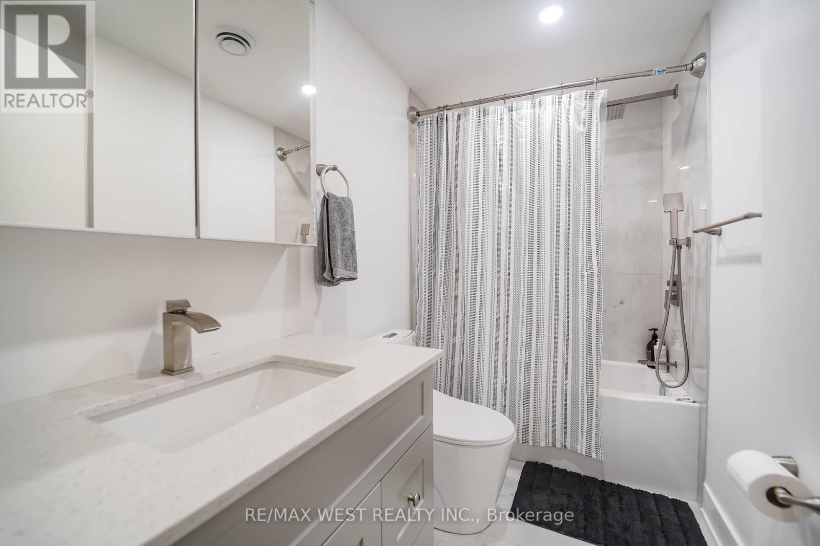 4296 CLAYPINE RISE Image 17