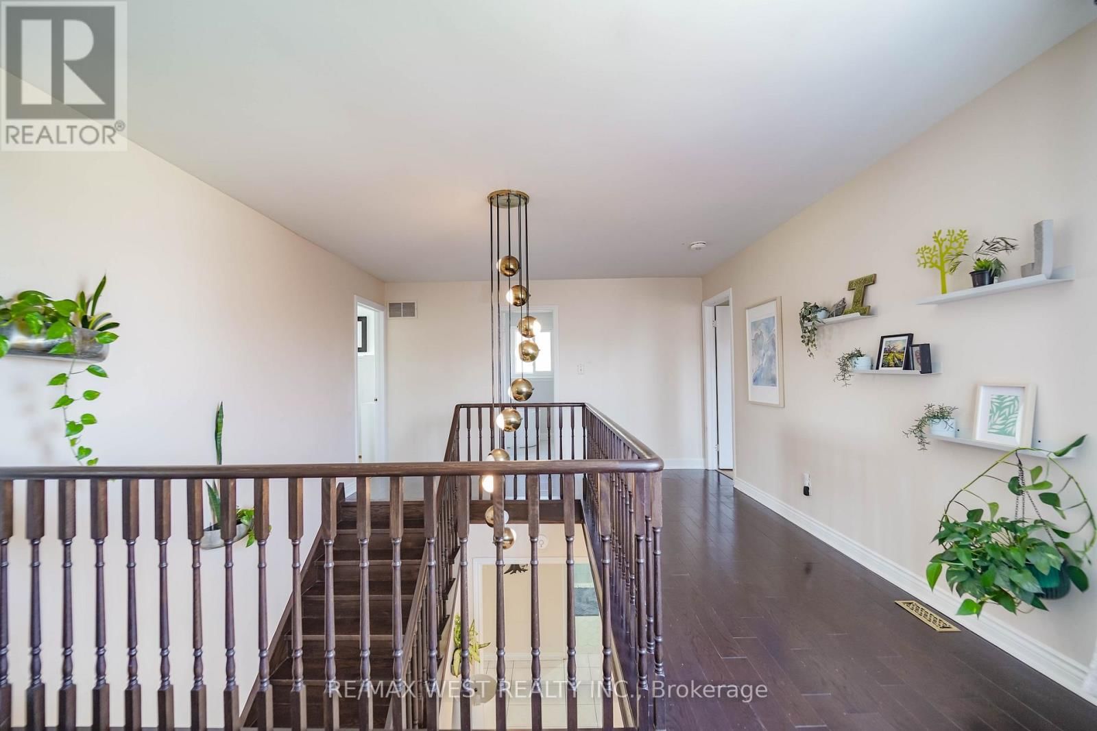 4296 CLAYPINE RISE Image 8