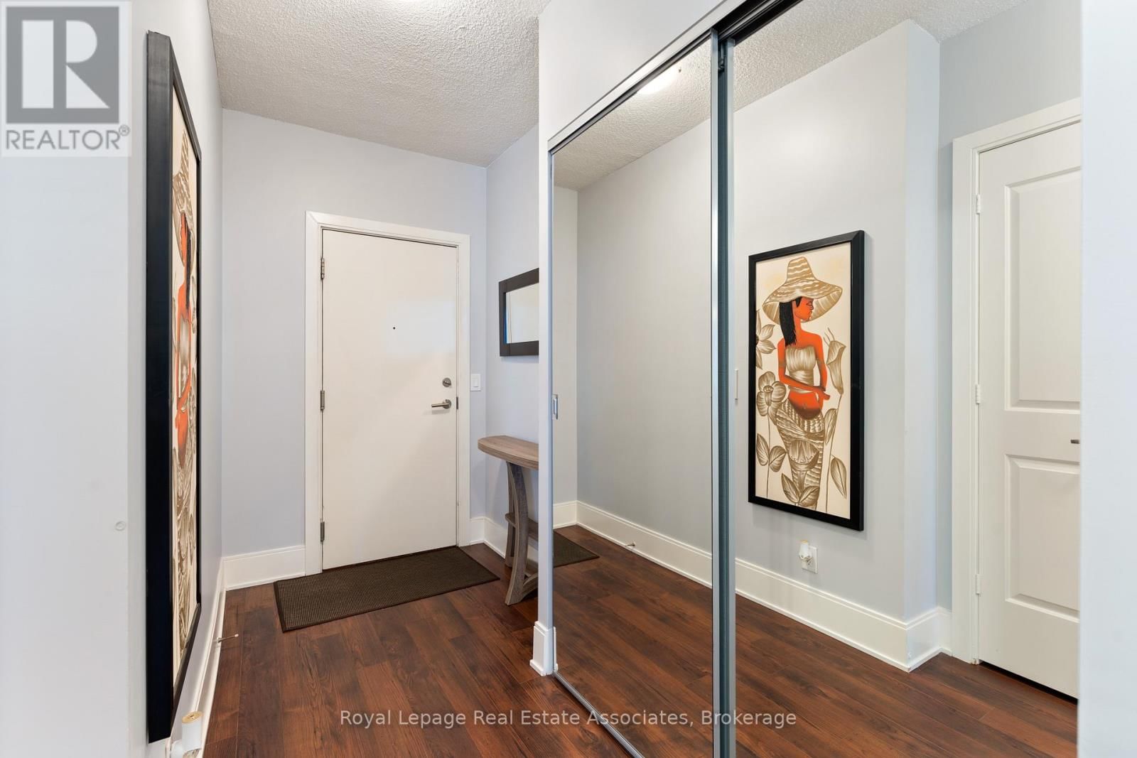 2604 - 330 BURNHAMTHORPE ROAD WEST Image 22