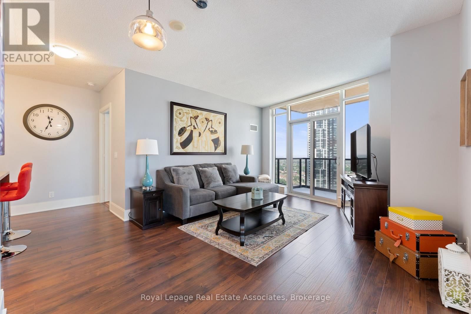 2604 - 330 BURNHAMTHORPE ROAD WEST Image 6