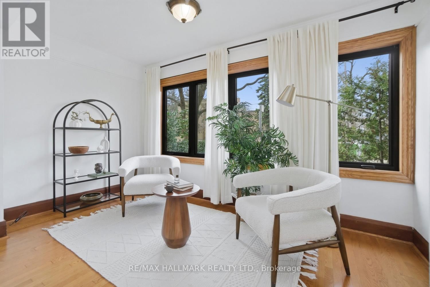 263 HUMBERCREST BOULEVARD Image 19