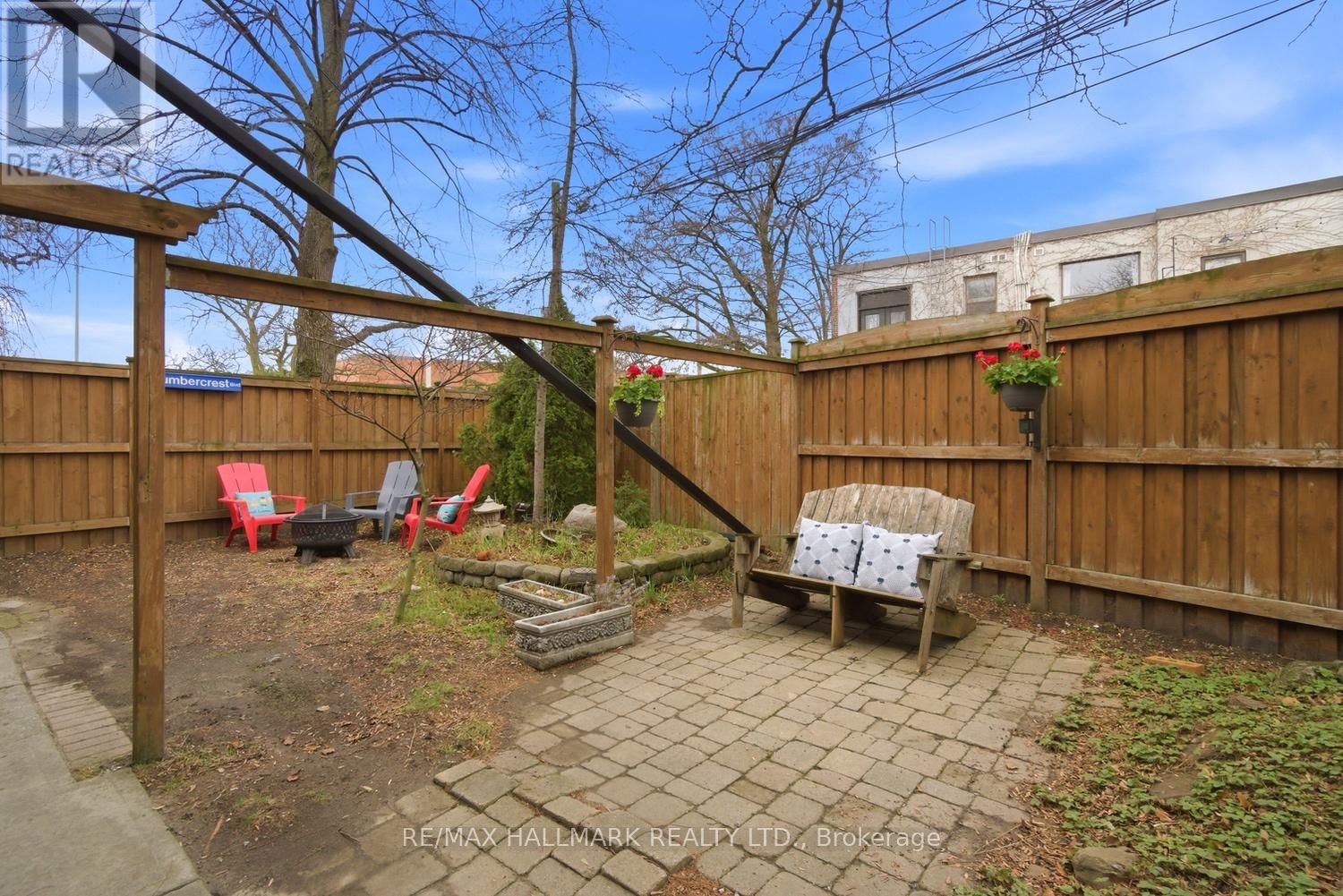 263 HUMBERCREST BOULEVARD Image 32