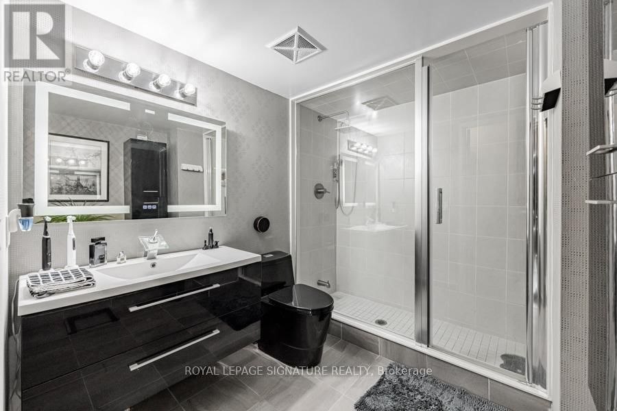 316 - 30 VIA ROSEDALE Image 14