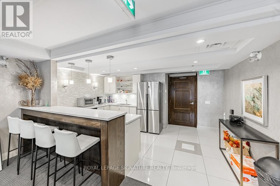 316 - 30 VIA ROSEDALE Image 22