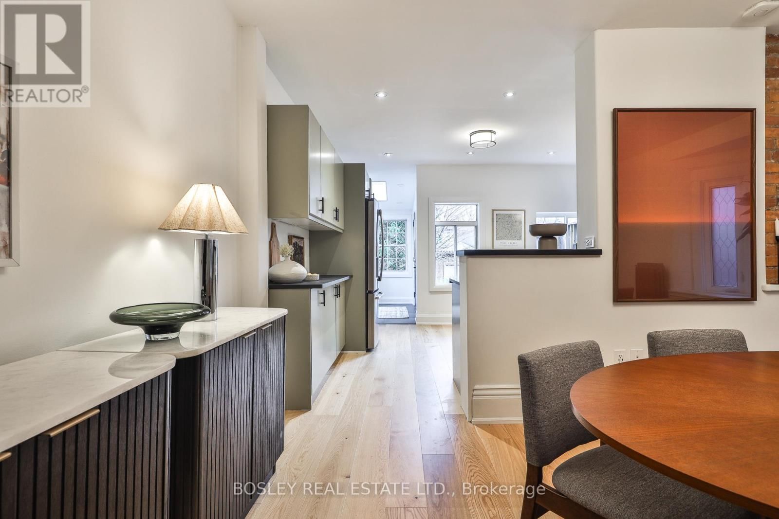 19 FERN AVENUE Image 14