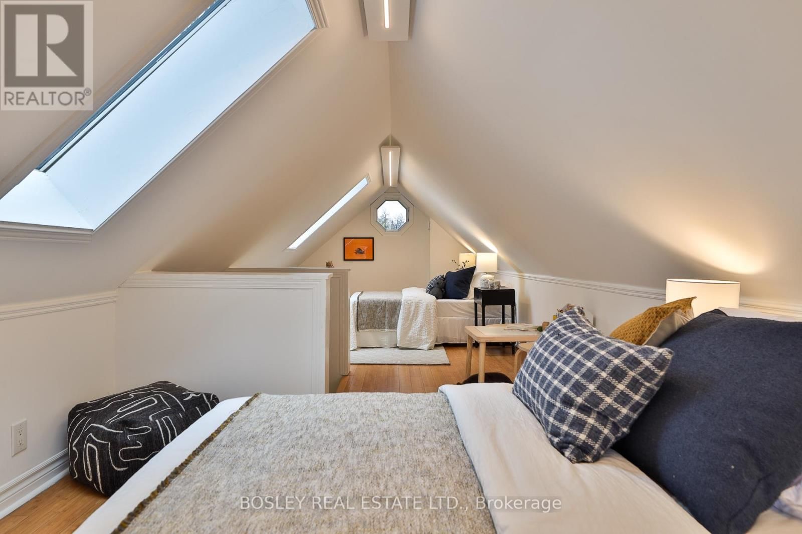 19 FERN AVENUE Image 40