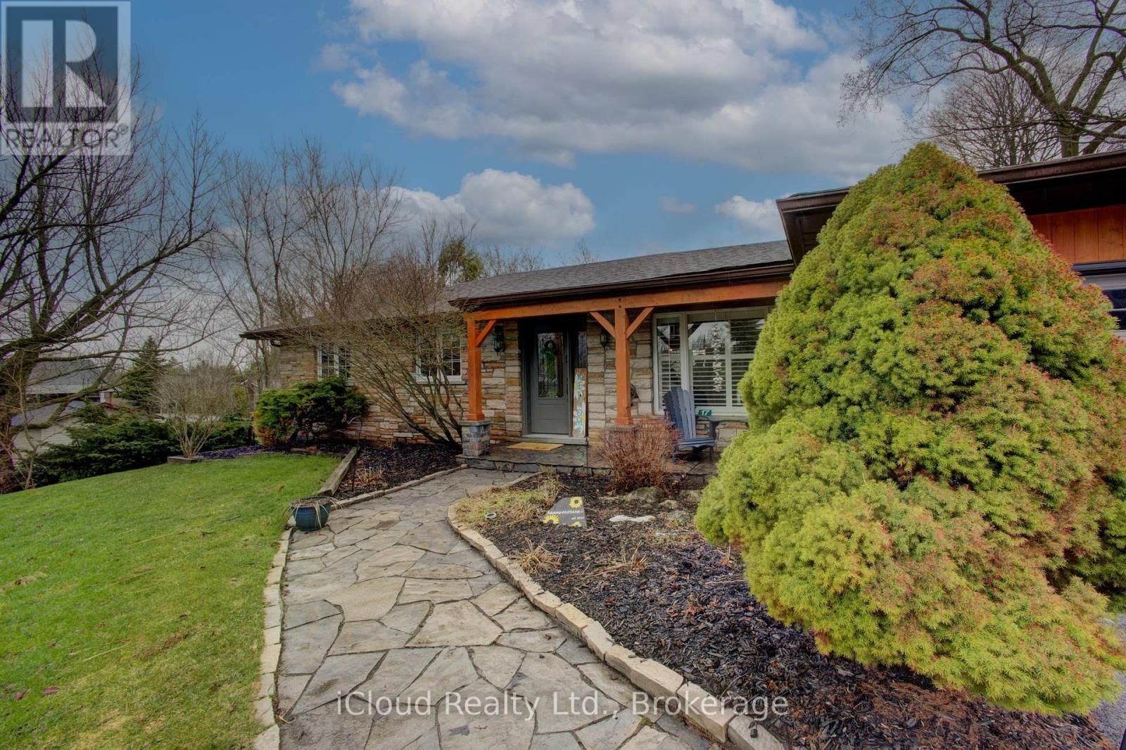 17 AGNES STREET Image 11