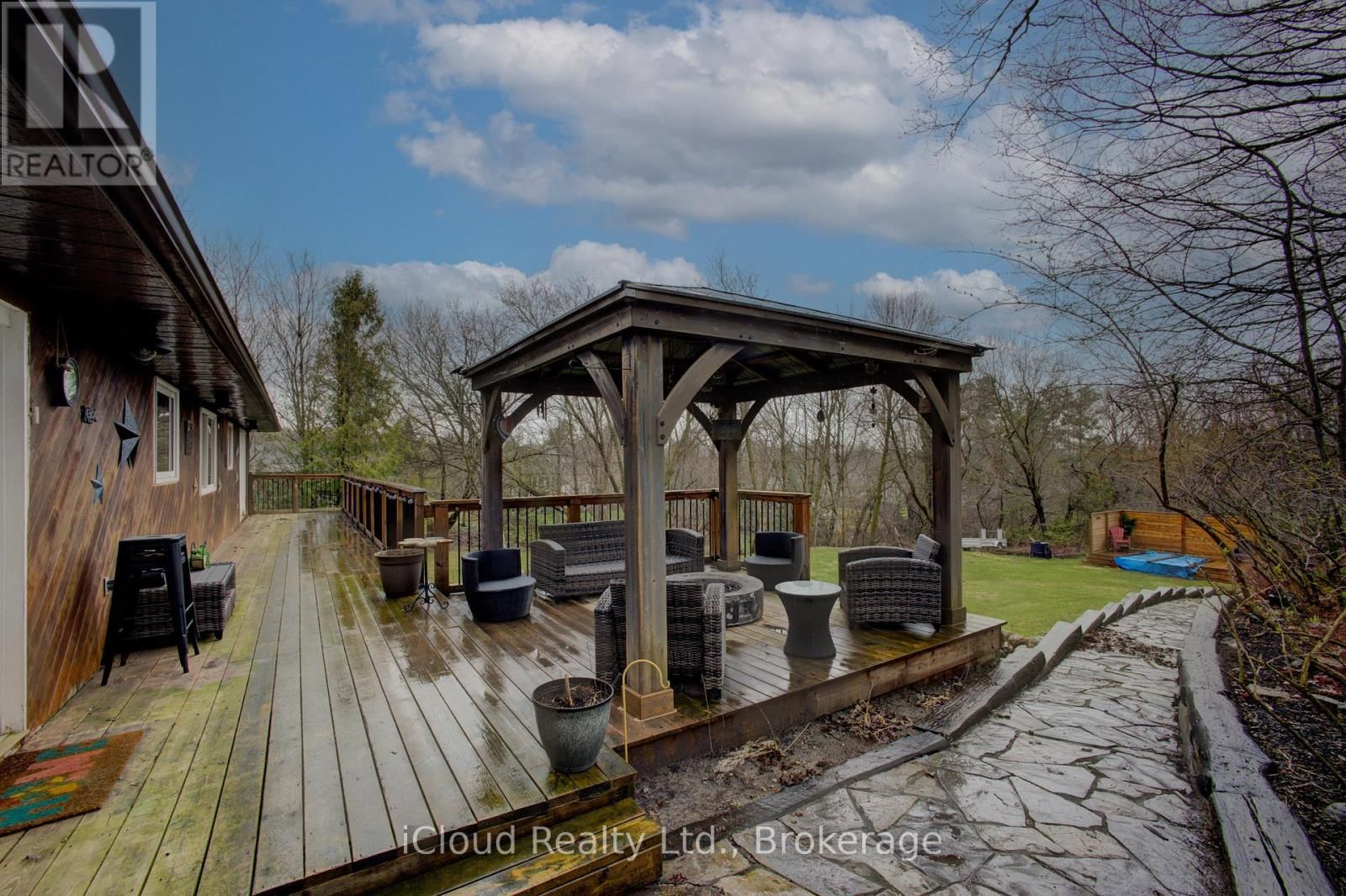 17 AGNES STREET Image 33