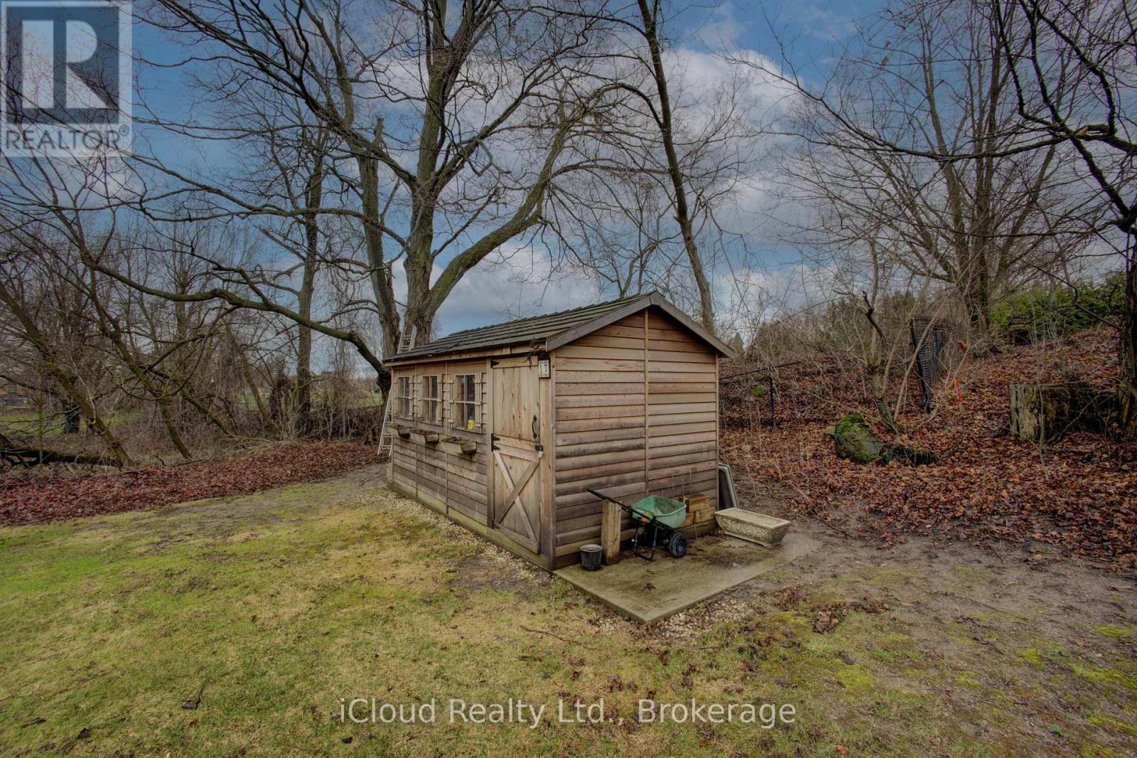 17 AGNES STREET Image 37