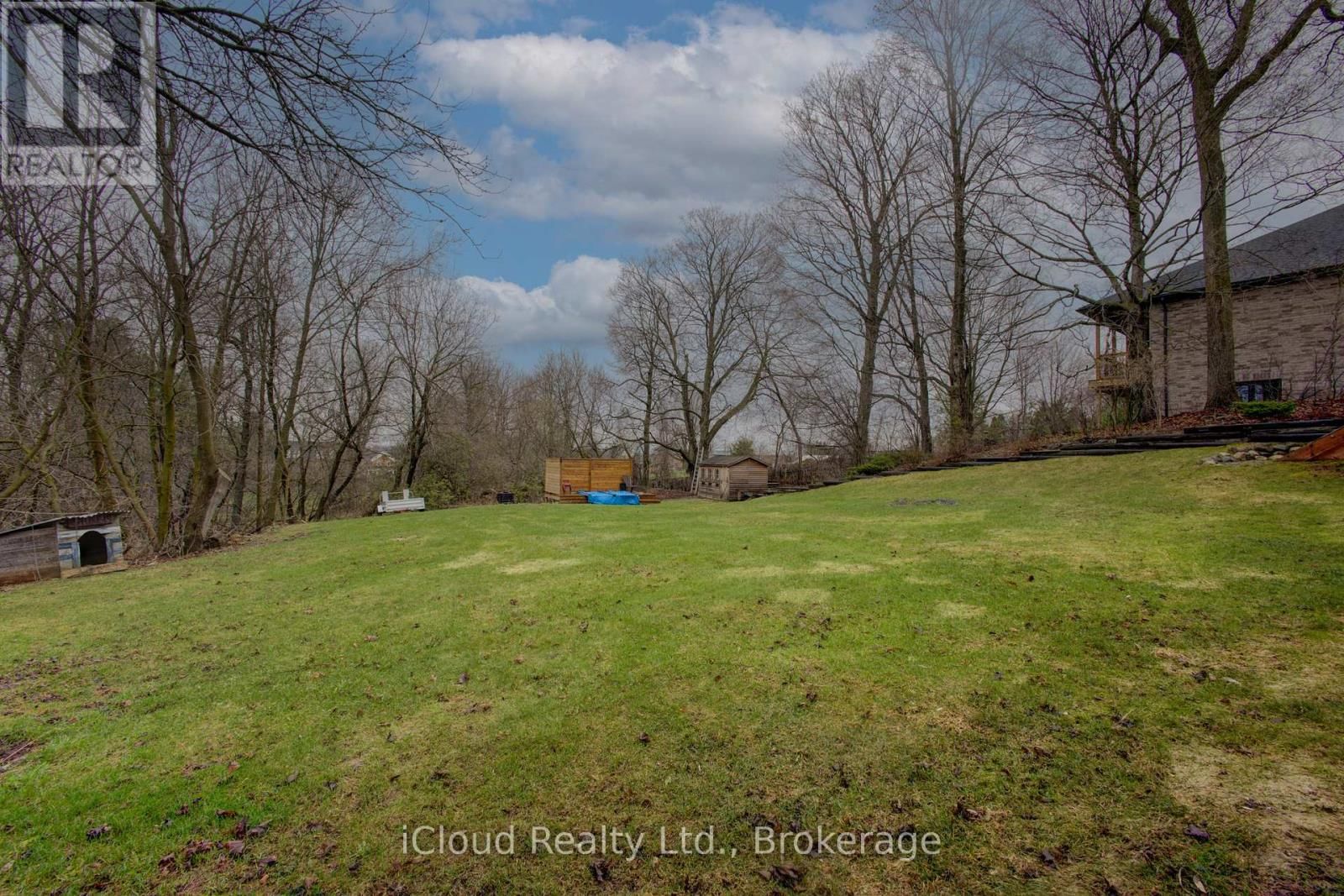 17 AGNES STREET Image 42