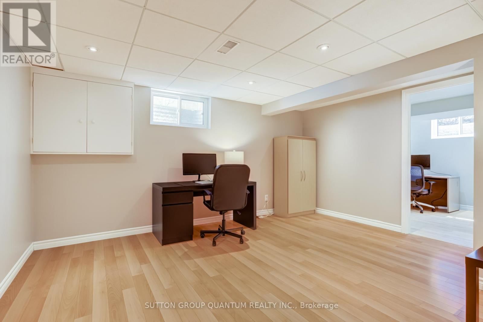 1166 GERAN CRESCENT Image 41