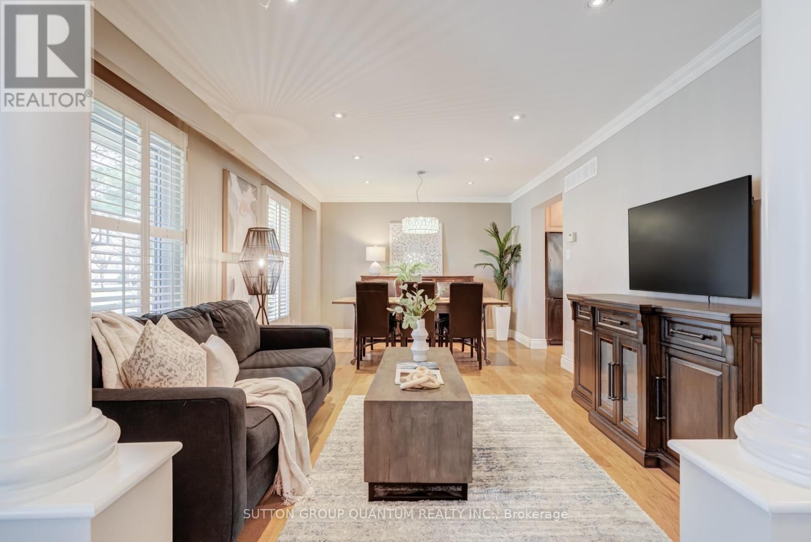 1166 GERAN CRESCENT Image 9