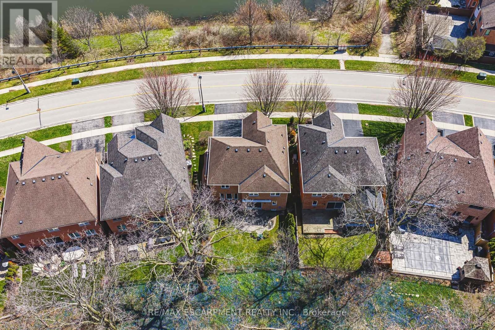 125 CREEK PATH AVENUE Image 42