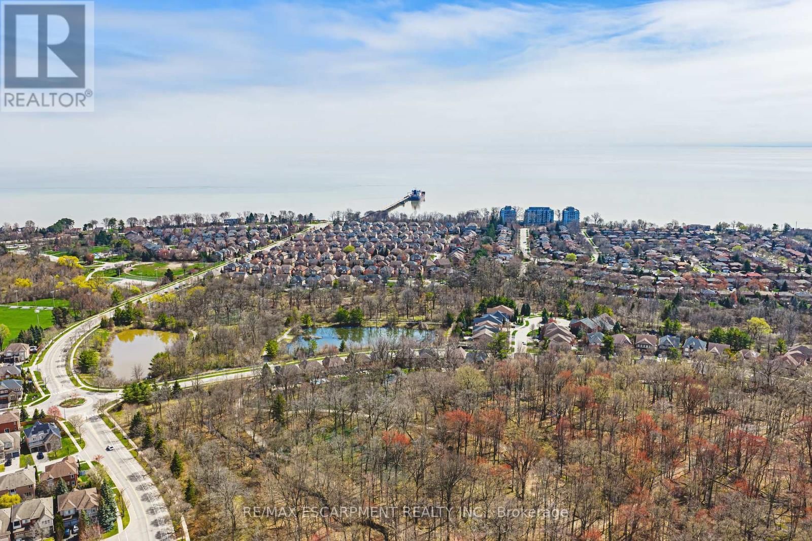 125 CREEK PATH AVENUE Image 48