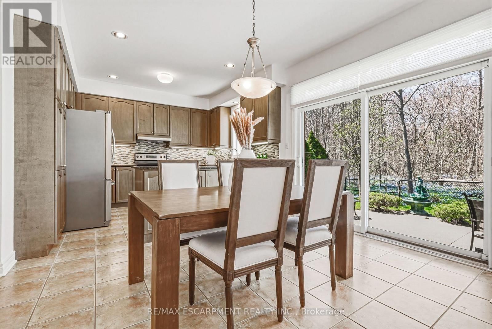 125 CREEK PATH AVENUE Image 9