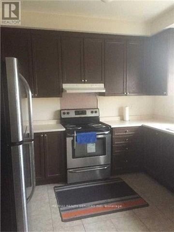 10 URBANA ROAD Image 3