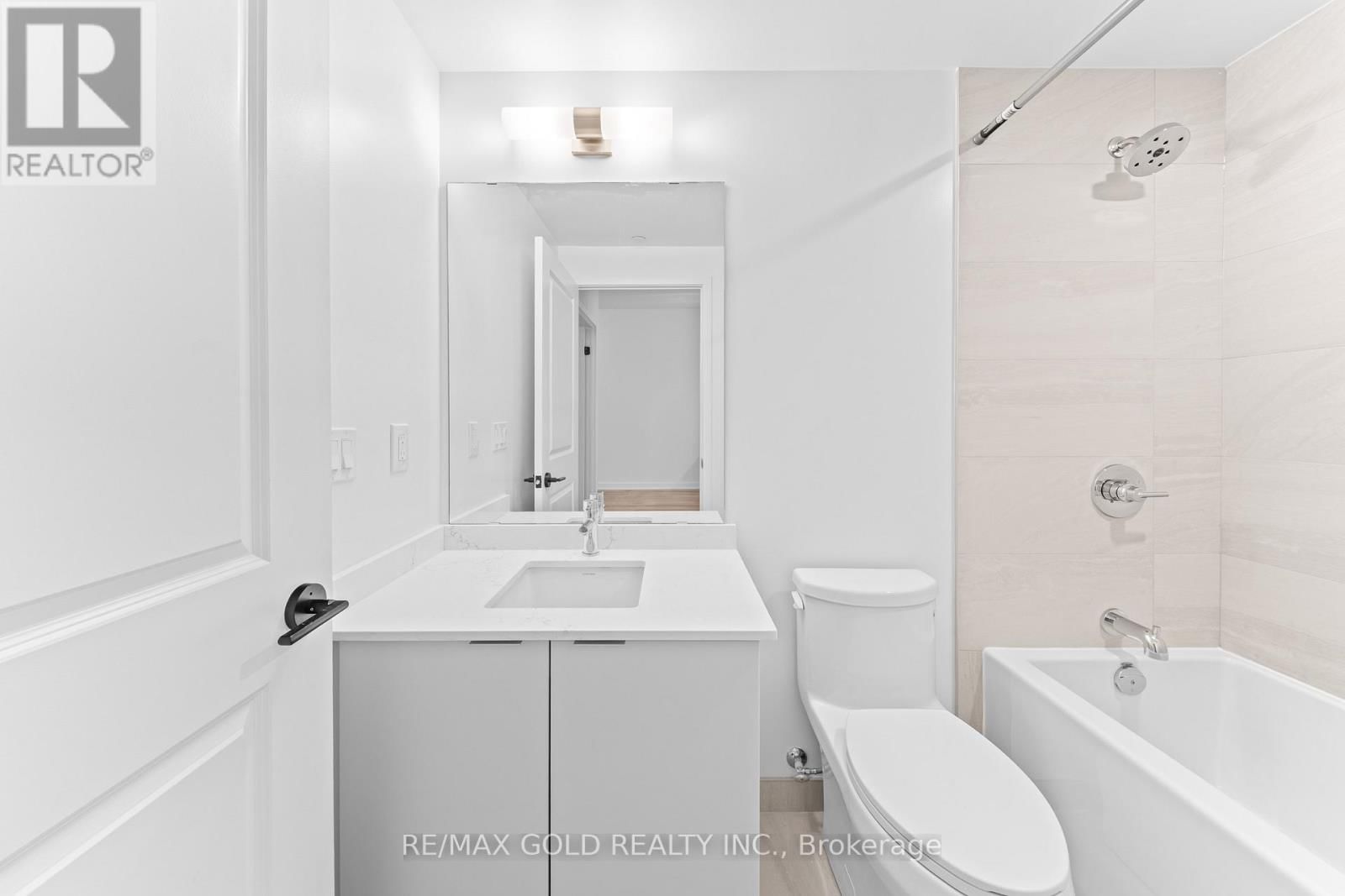 214 - 2075 LAKESHORE ROAD Image 33