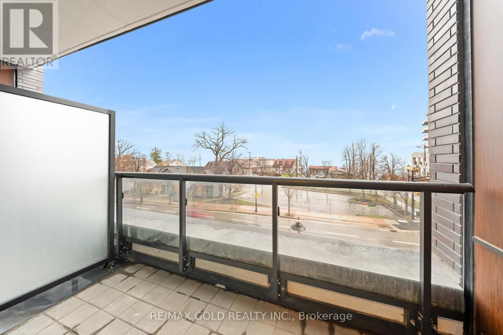 214 - 2075 LAKESHORE ROAD Image 38