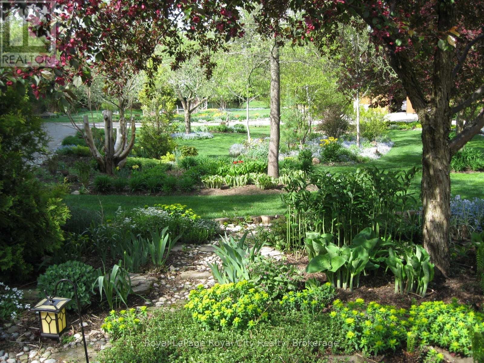 14258 1 LINE Image 18