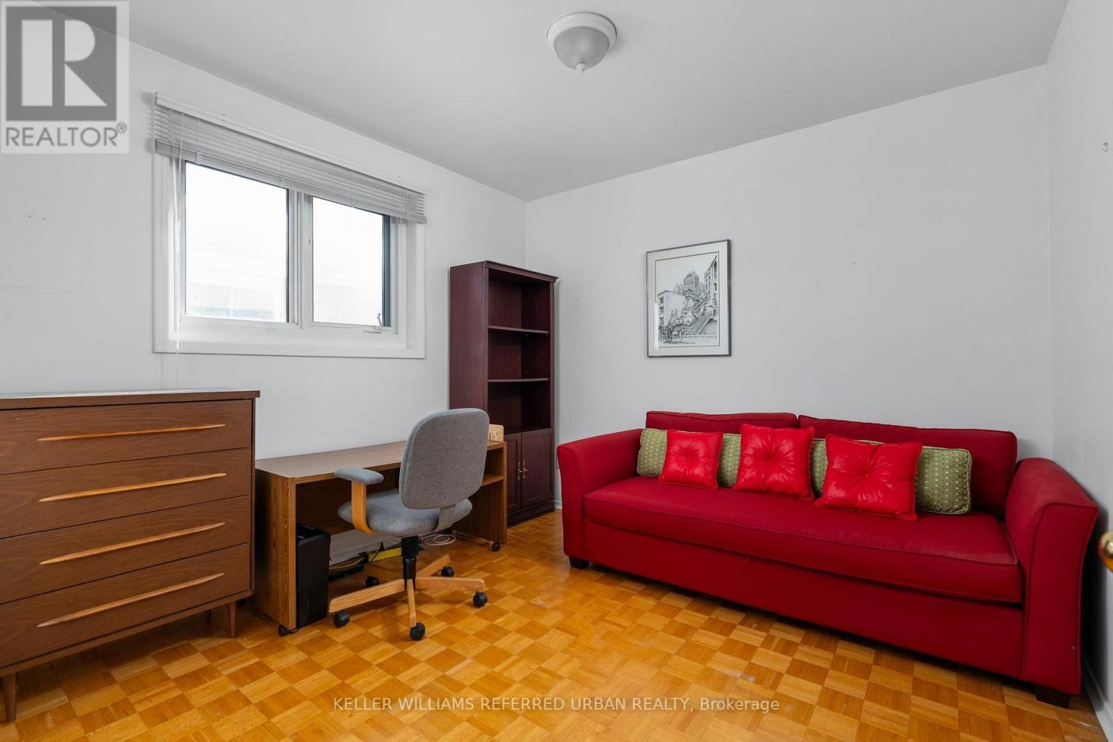 49 NAVENBY CRESCENT Image 20