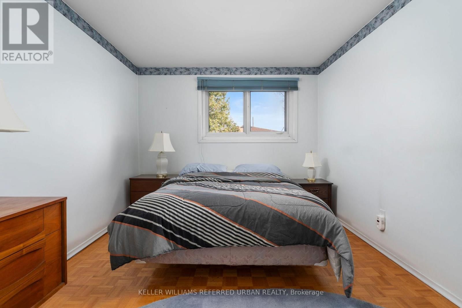 49 NAVENBY CRESCENT Image 23