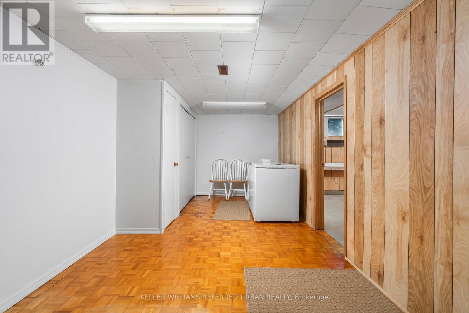 49 NAVENBY CRESCENT Image 25