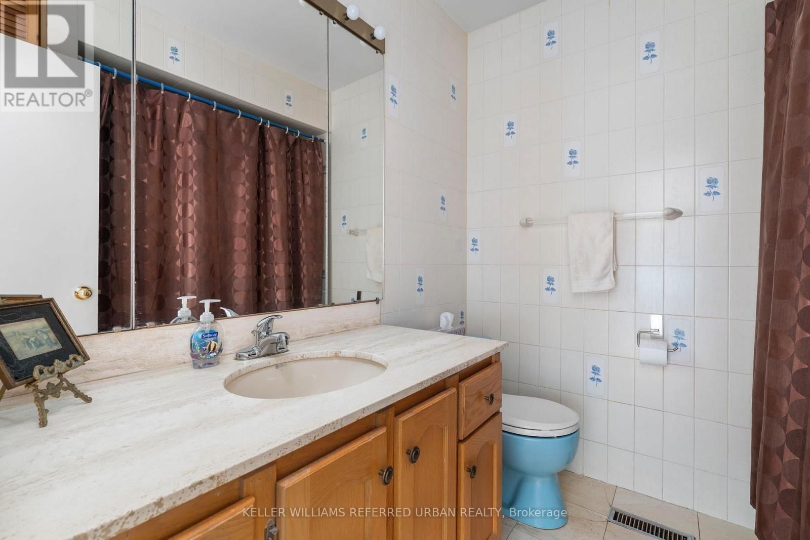 49 NAVENBY CRESCENT Image 33