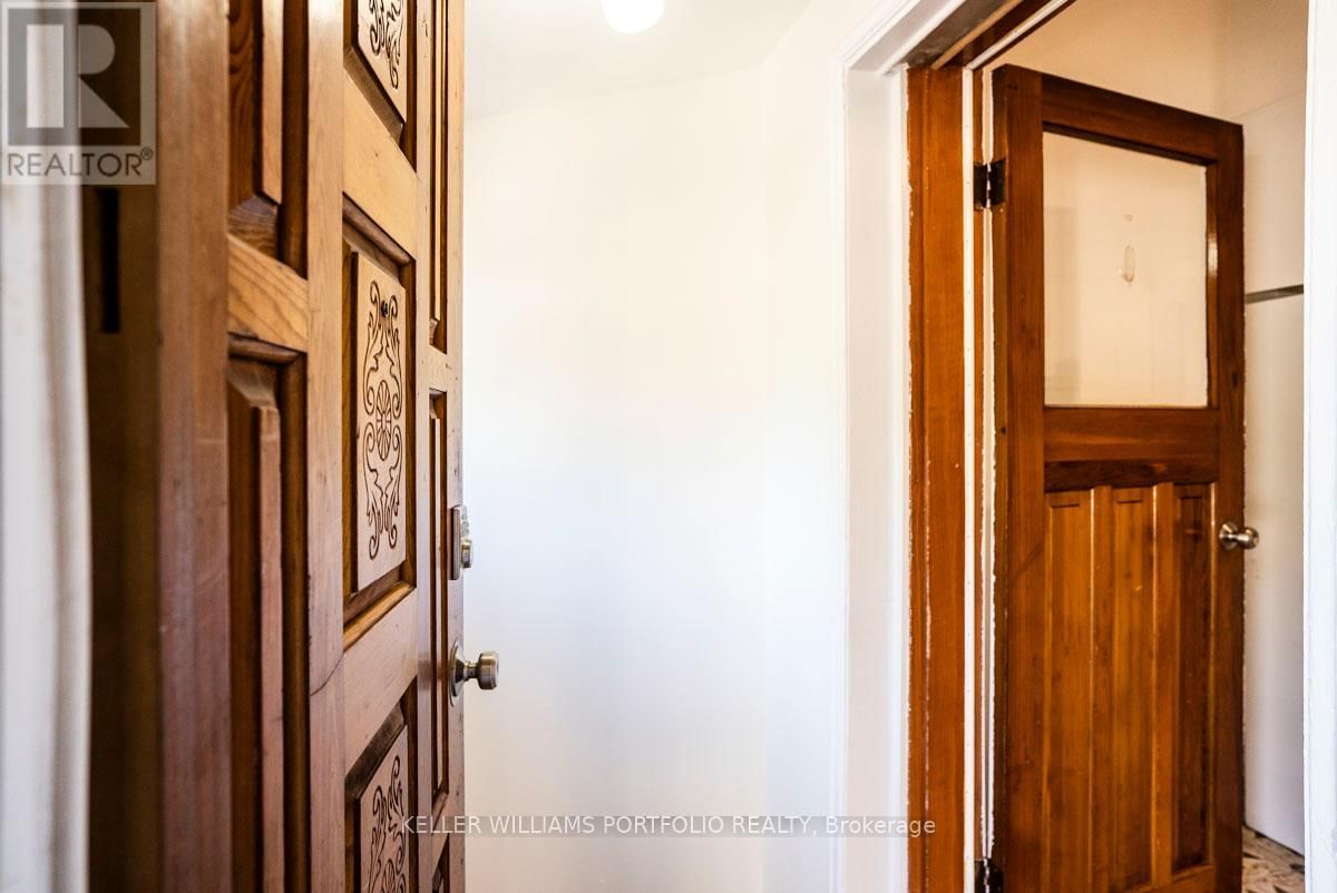 Unit 1 - 821 GLADSTONE AVENUE Image 10