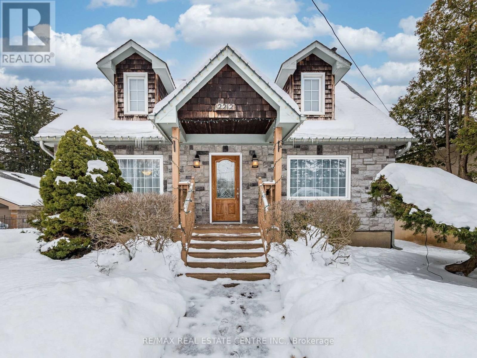 2212 MISSISSAUGA ROAD Image 1