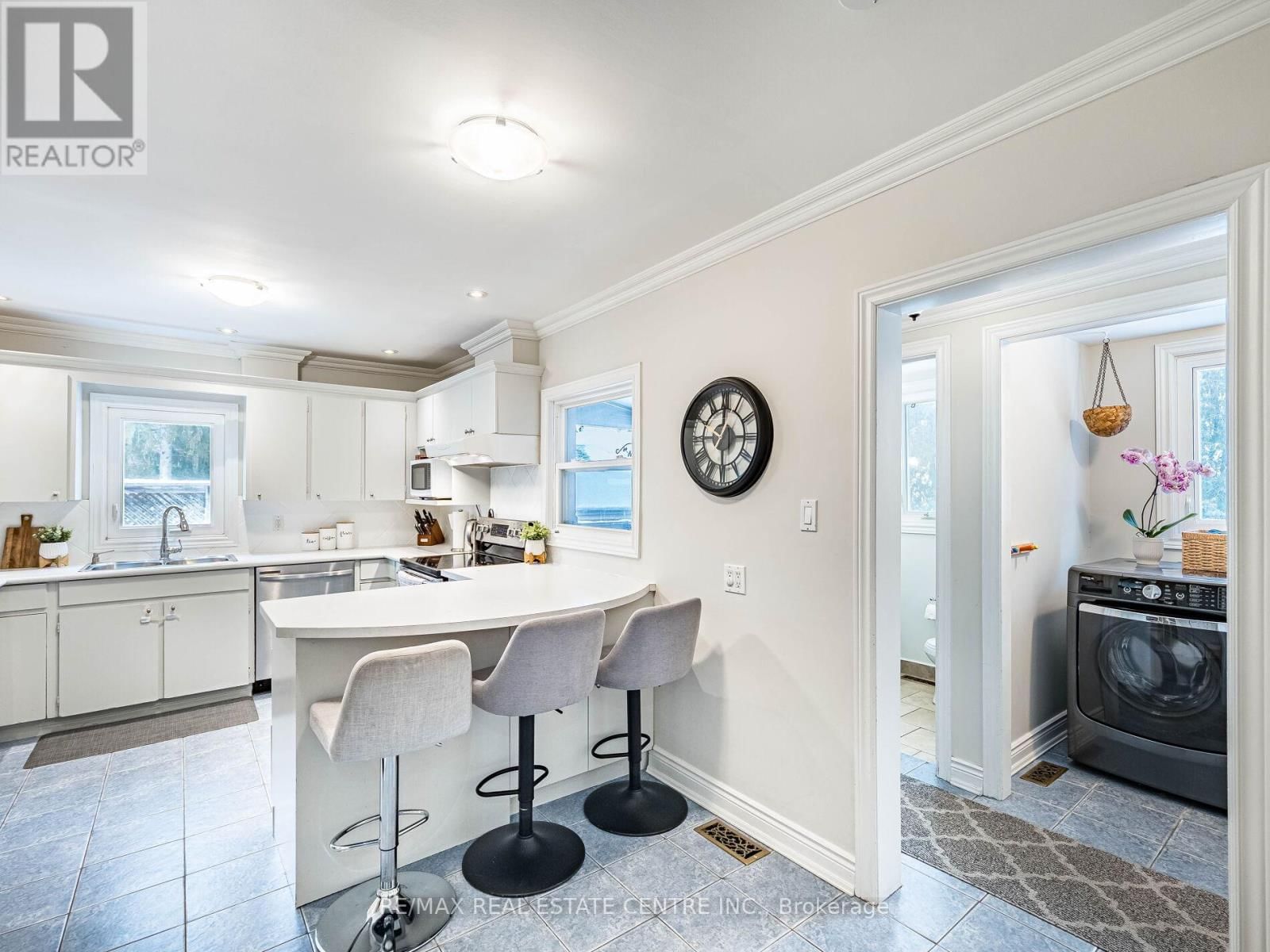 2212 MISSISSAUGA ROAD Image 25