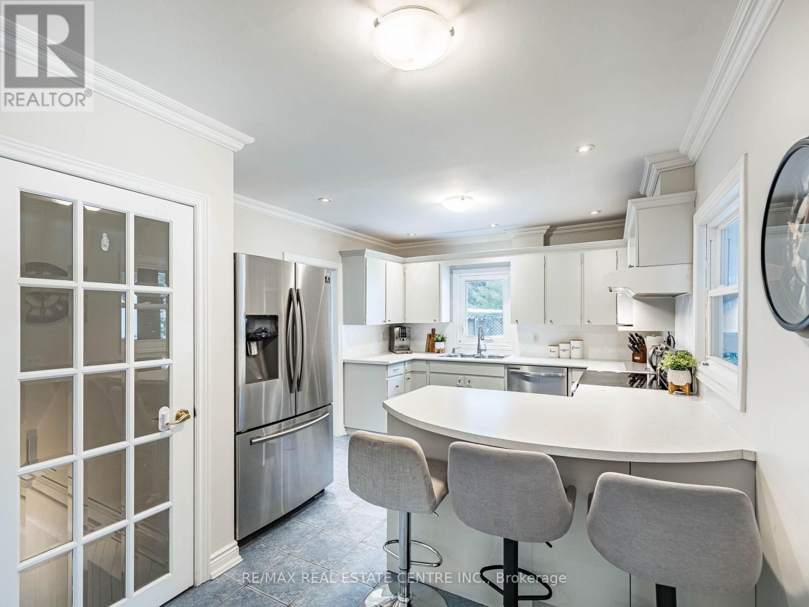 2212 MISSISSAUGA ROAD Image 27