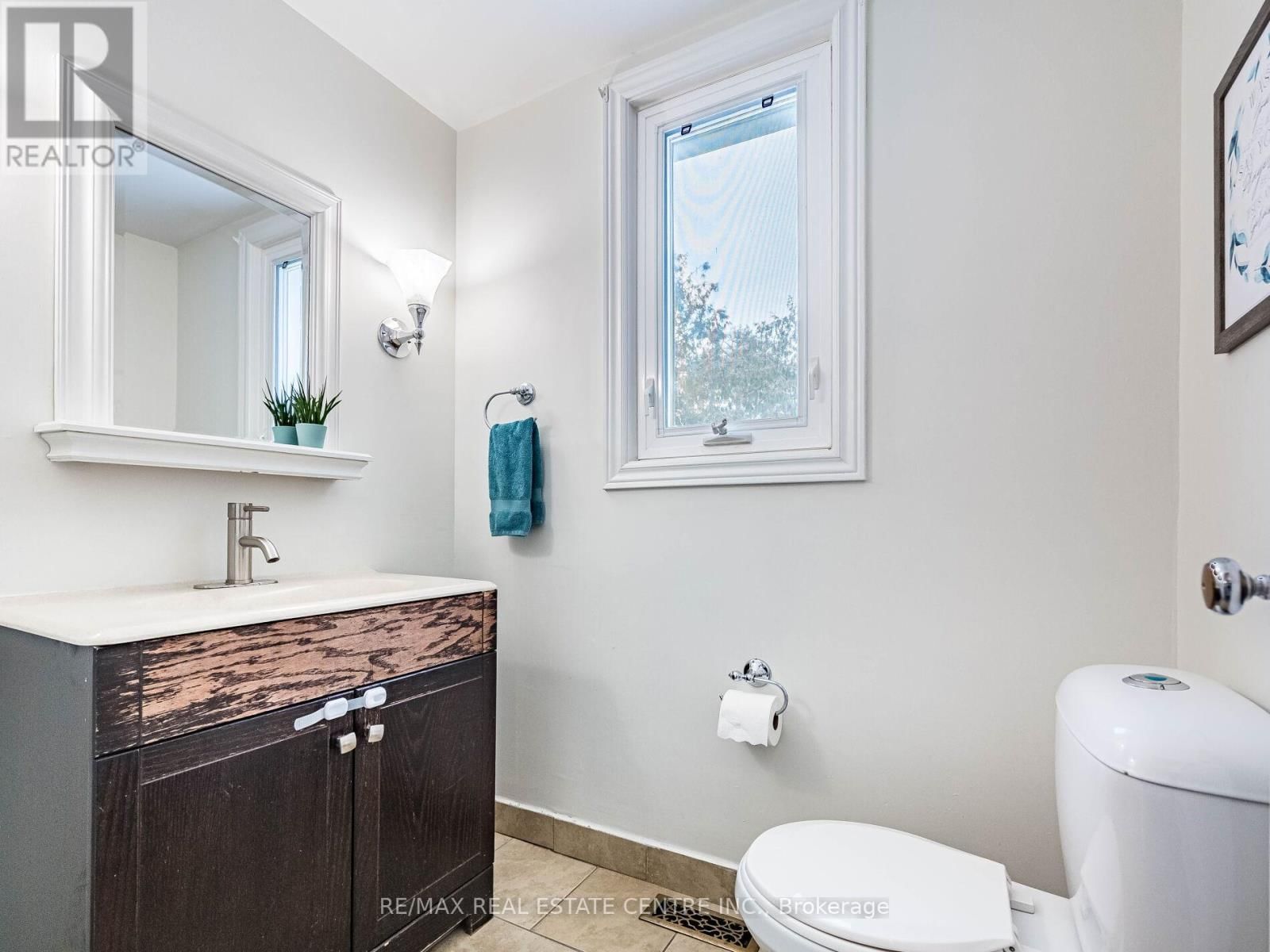 2212 MISSISSAUGA ROAD Image 30