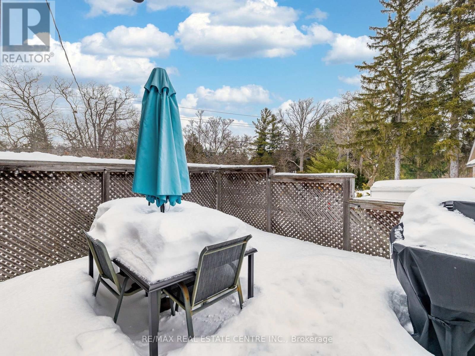 2212 MISSISSAUGA ROAD Image 9