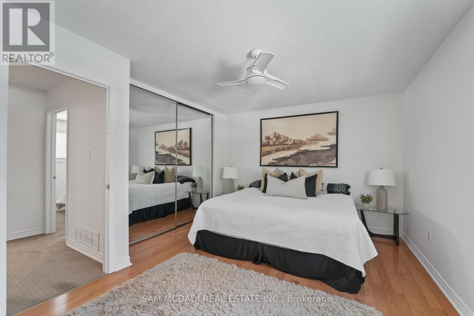 44 MADRID CRESCENT Image 22