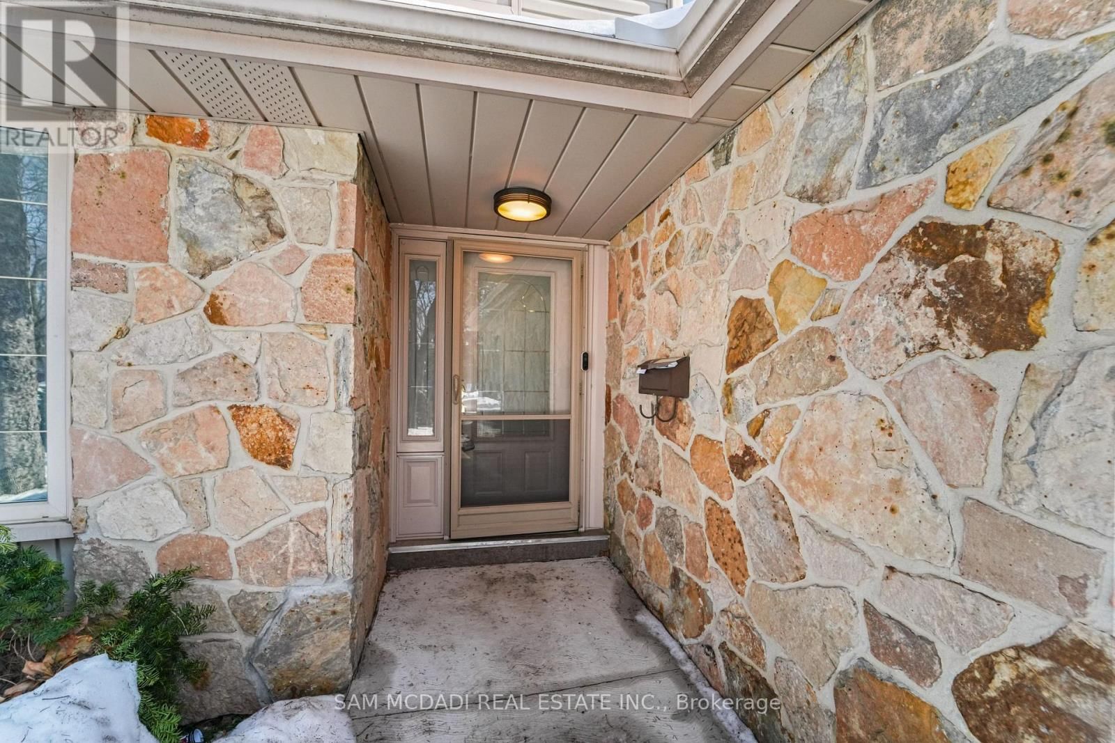 44 MADRID CRESCENT Image 6