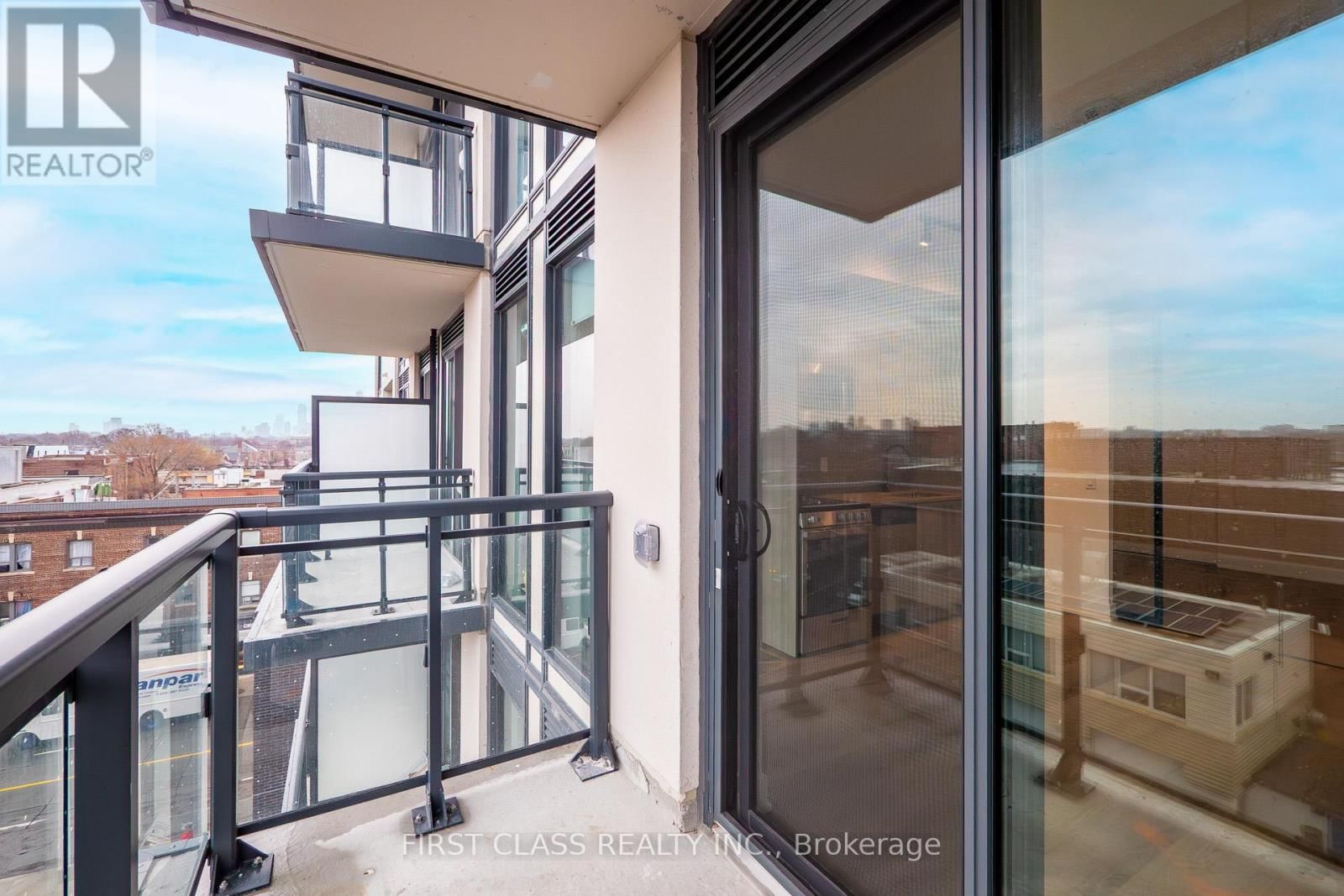 411 - 758 DOVERCOURT ROAD Image 26