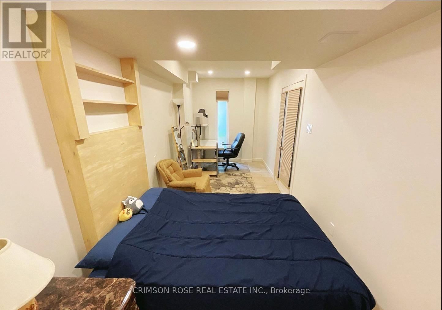 Main Fl - 30 ORSETT STREET Image 11