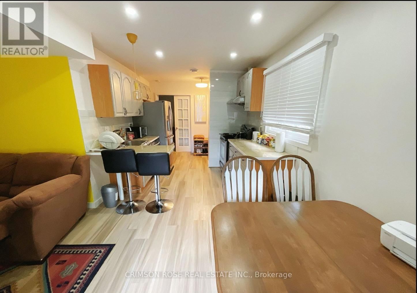 Main Fl - 30 ORSETT STREET Image 6