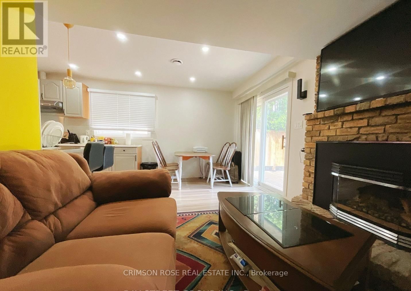 Main Fl - 30 ORSETT STREET Image 8