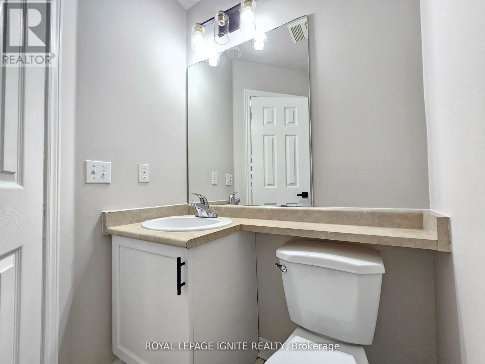 83 CHECKERBERRY CRESCENT Image 13