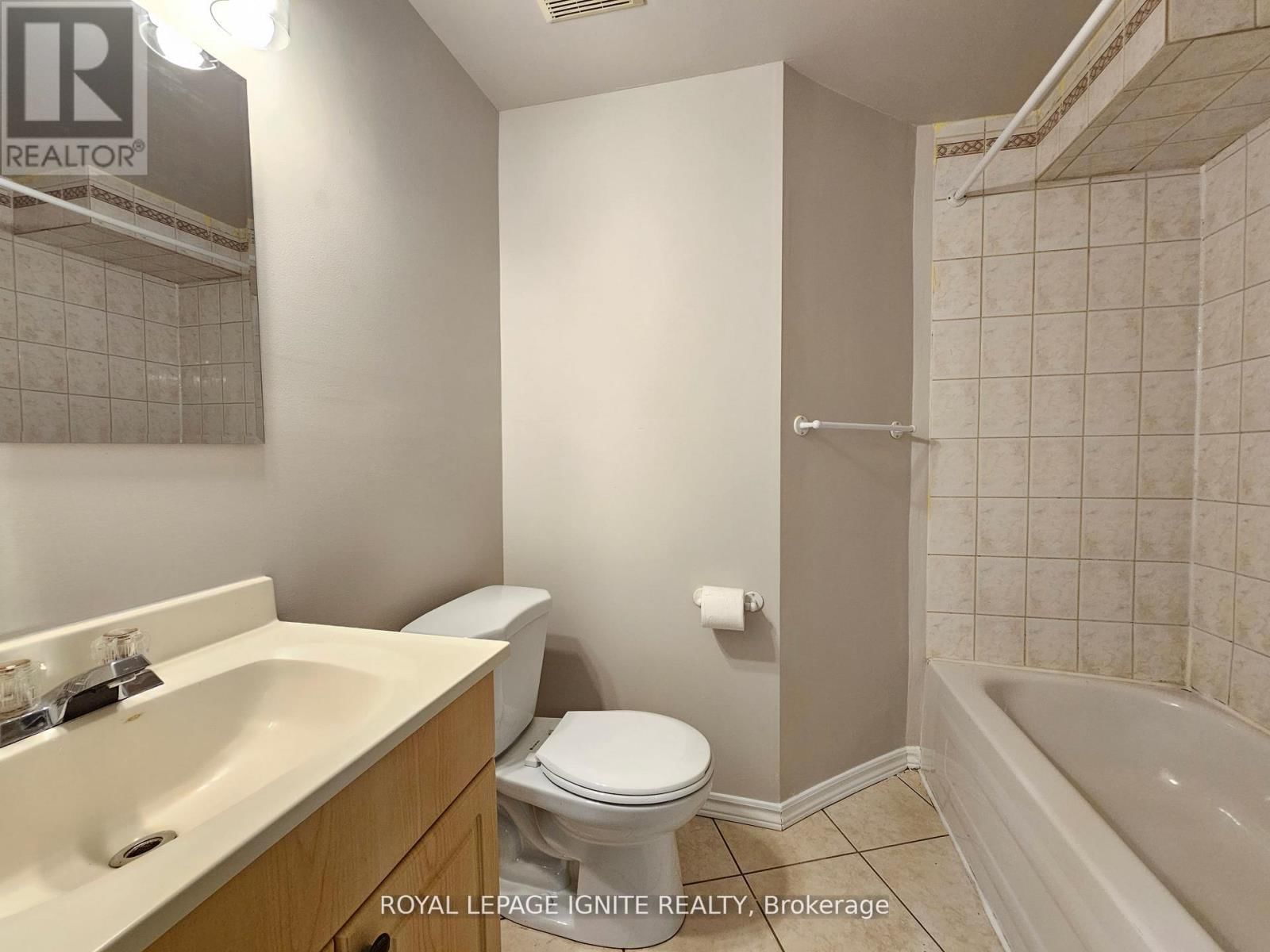 83 CHECKERBERRY CRESCENT Image 24