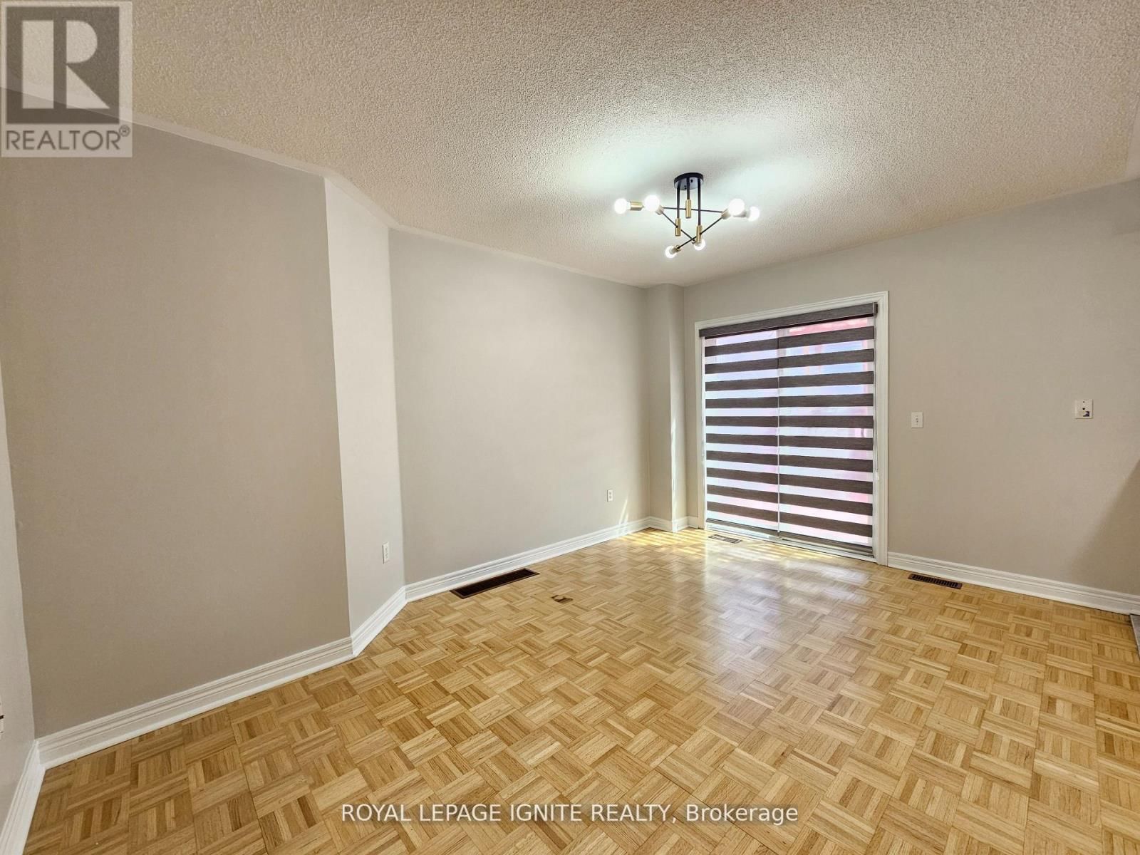 83 CHECKERBERRY CRESCENT Image 5