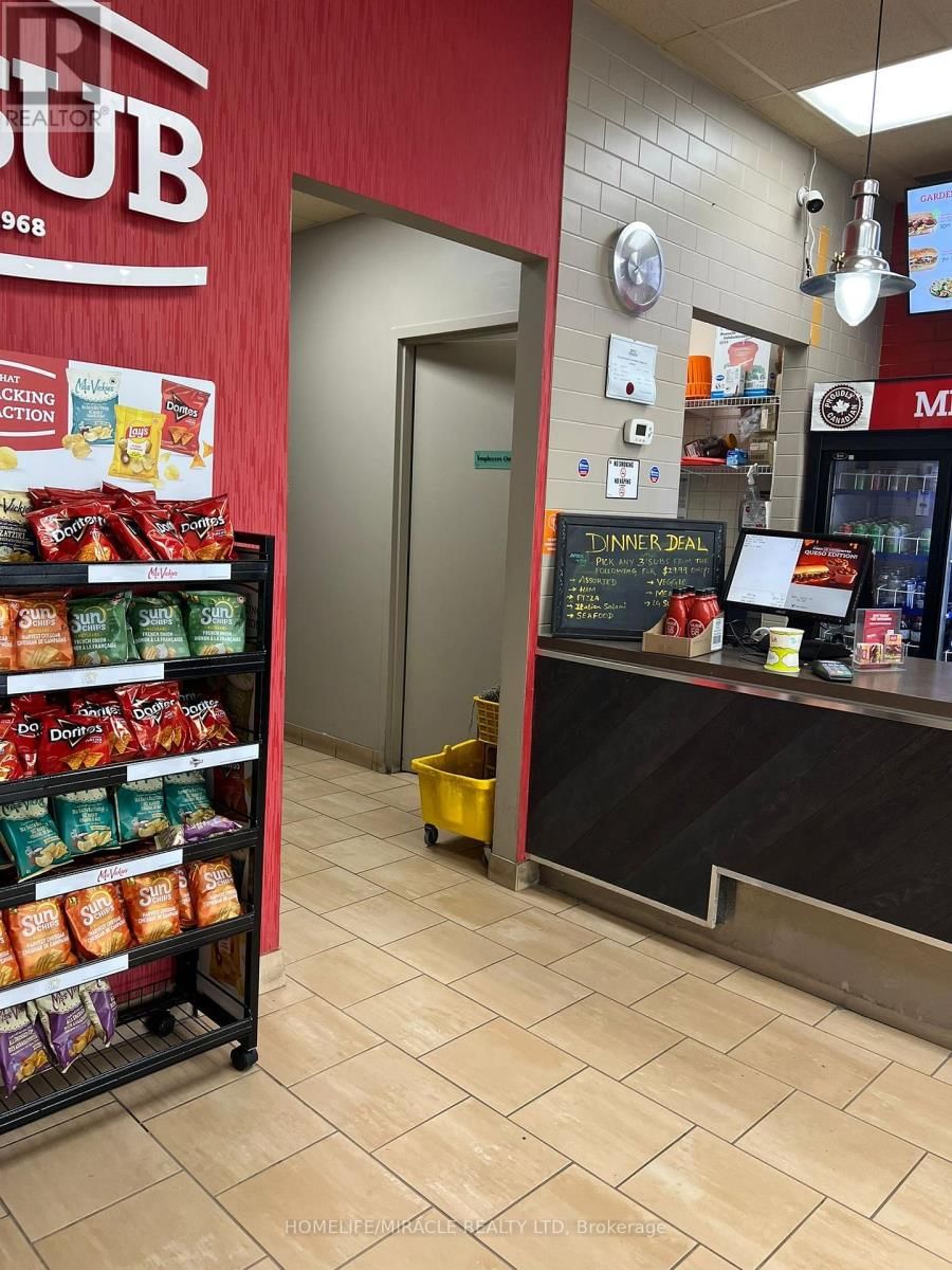 75 ALDER STREET Image 4