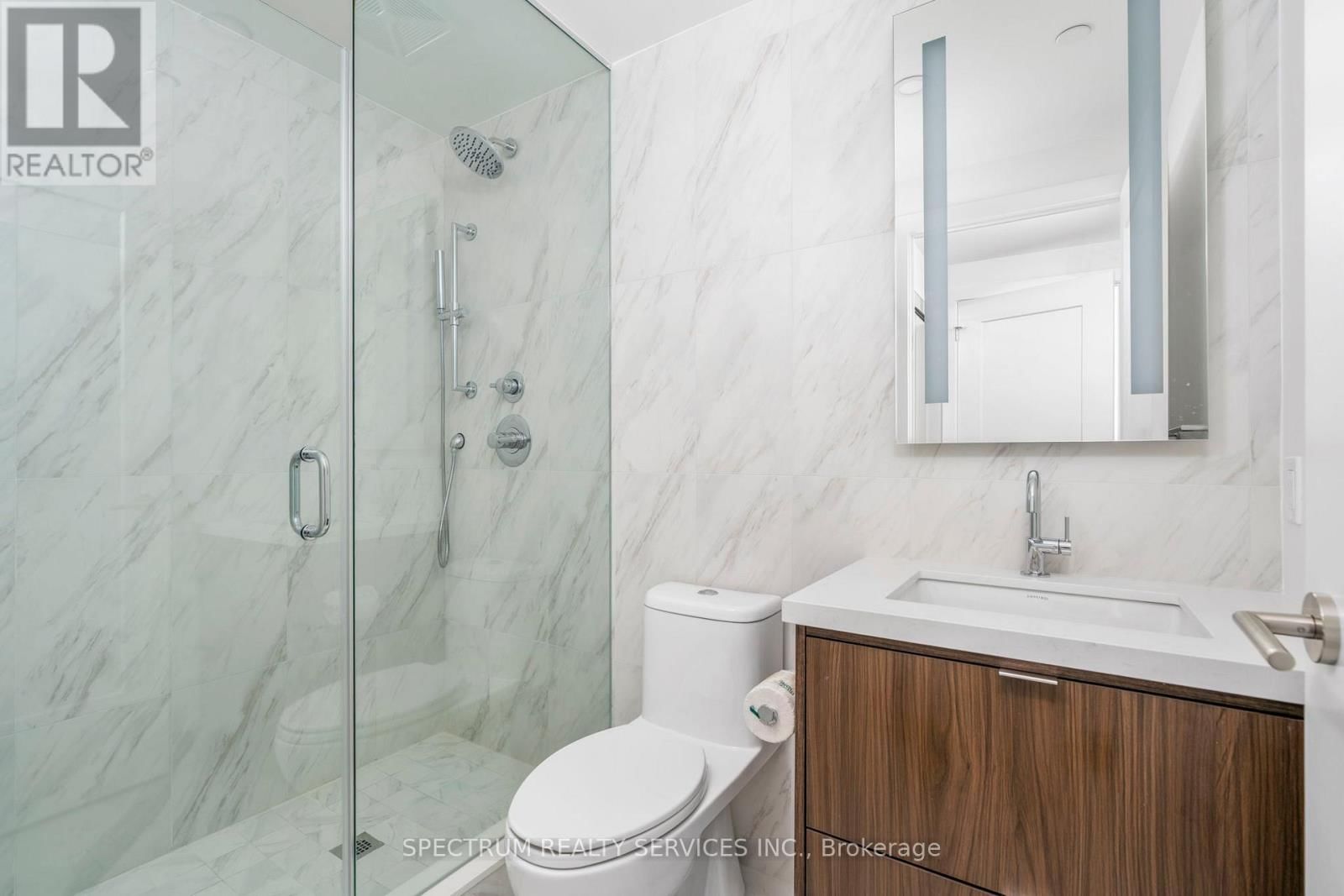 335 - 858 DUPONT STREET Image 36